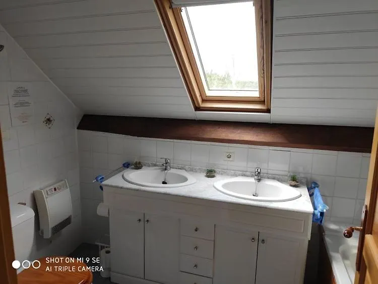 Gite Le Grenier Aux Portes De Broceliande Apartment Reminiac